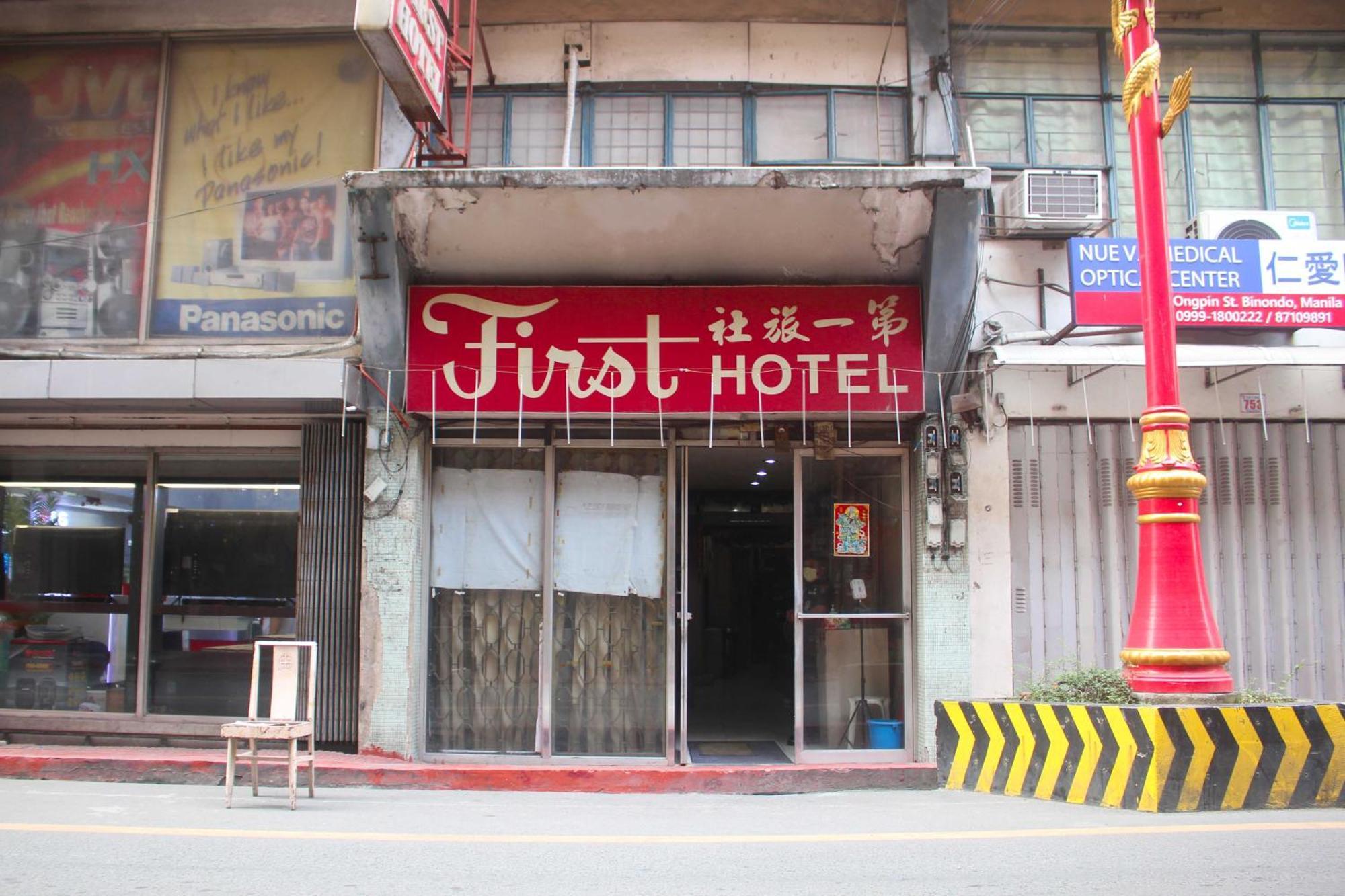 Oyo 1011 First Hotel Manila Dış mekan fotoğraf